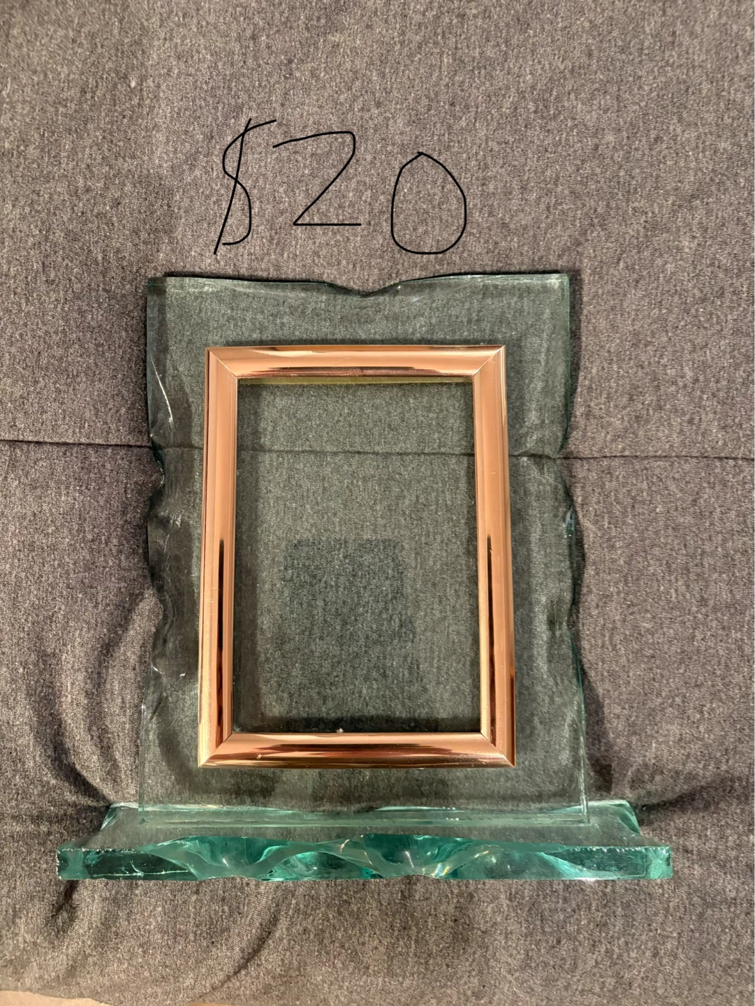 Variety of picture frames 5x7 photos - photo 2