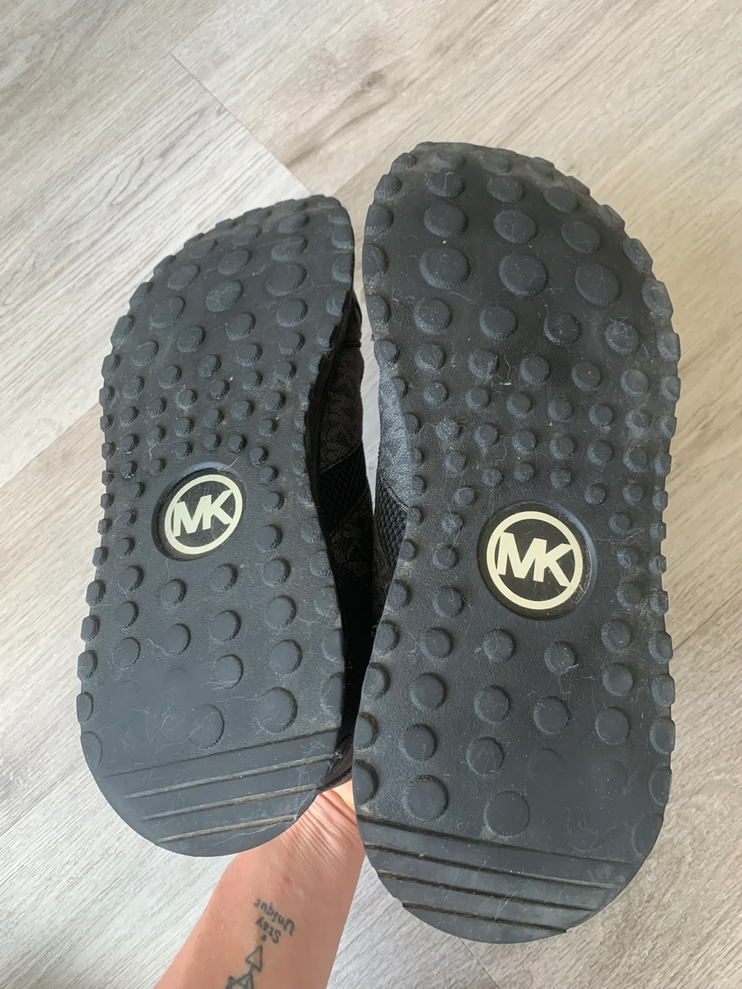 Michael Kors Black Sneakers - photo 4