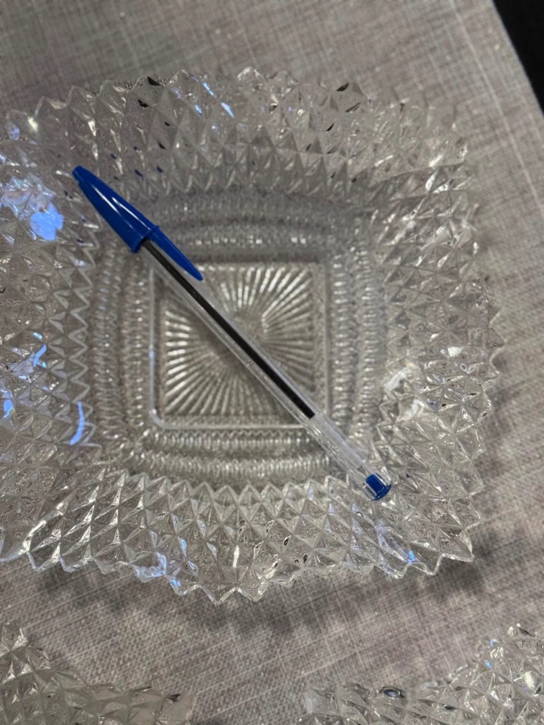 Clear Glass Square Diamond Pattern Dishes (Set of 3) - photo 3