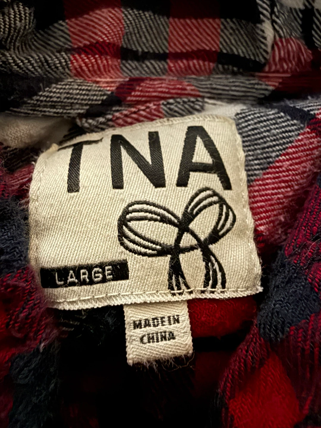Aritzia's TNA Flannel Hoodie Women’s Large - photo 3