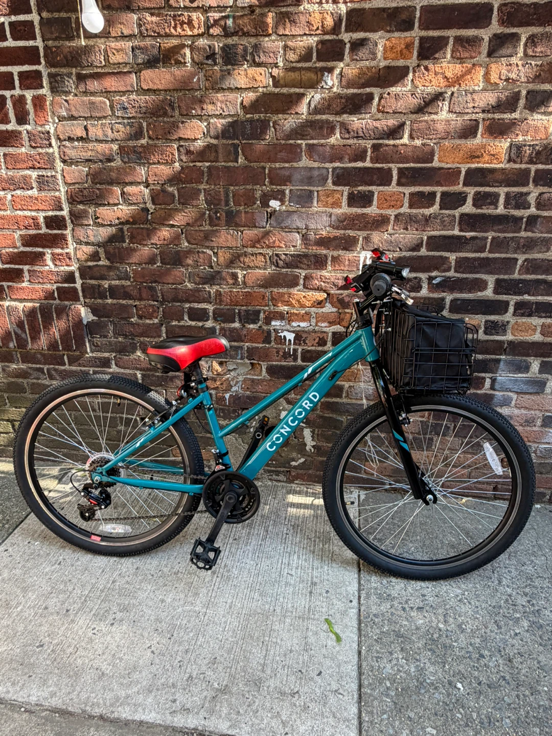 New Bicycle Hibryd lightweight