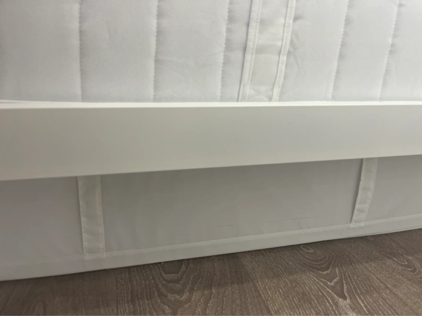 VEVELSTAD Bed frame and mattress, white, Queen - photo 5