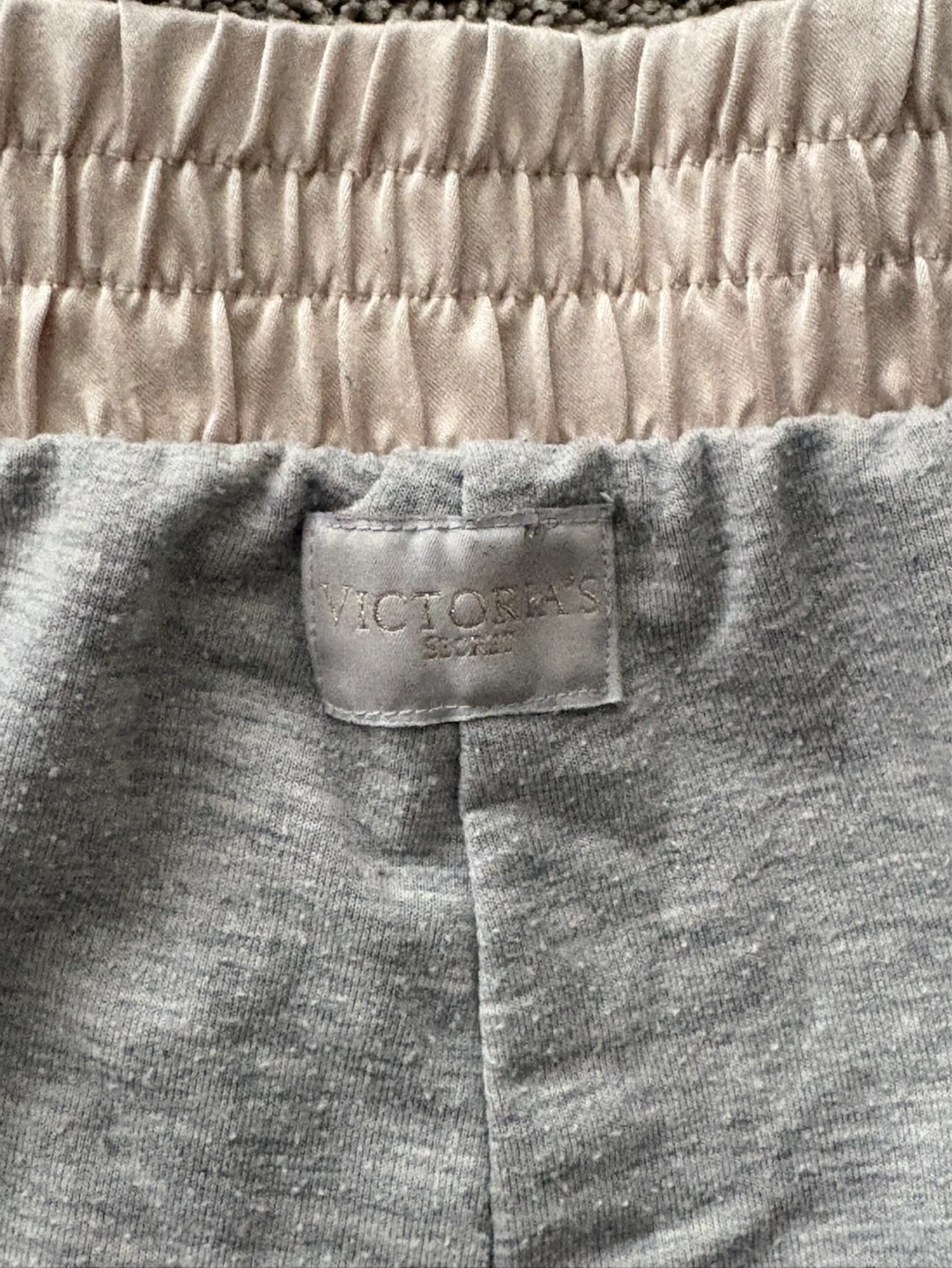 Victoria's Secret Grey Lounge Shorts - photo 4