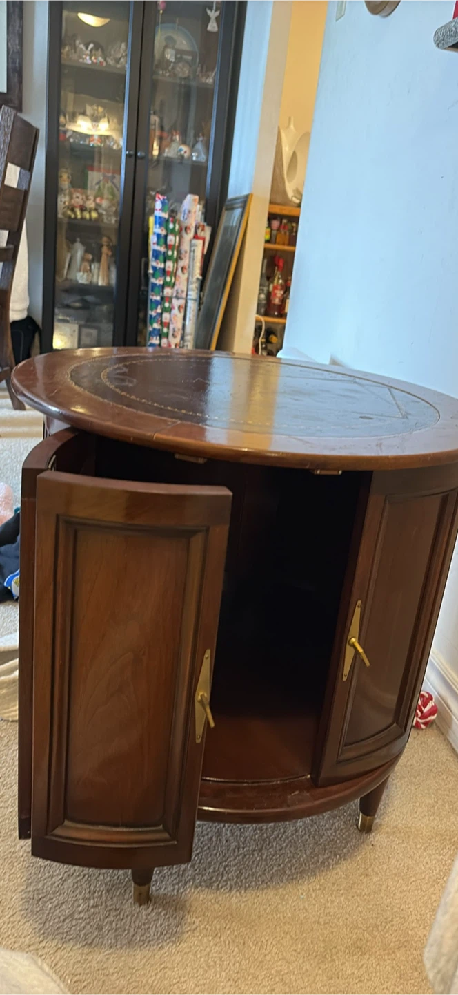 Hespeler Furniture Limited Side Table Cabinet