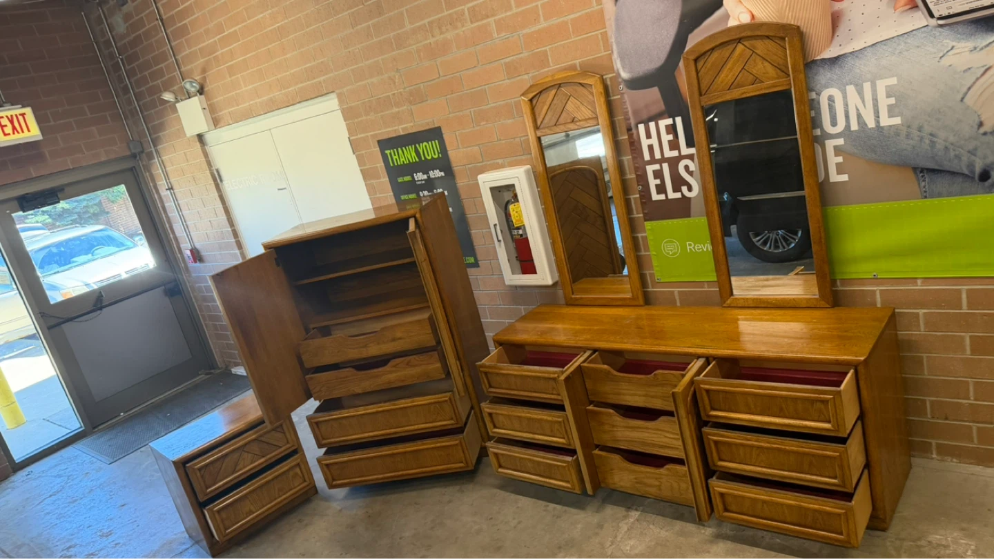 Wooden Dresser with Mirrors and Wardrobe Set - photo 2