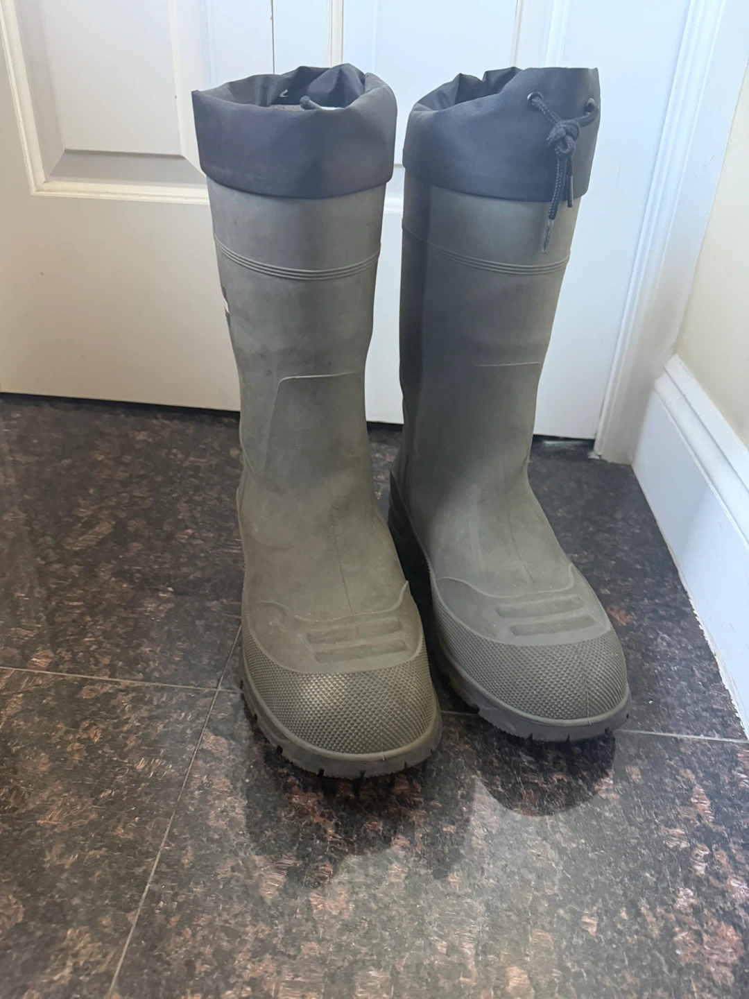 Aggressor Green Rubber Work Boots - photo 2