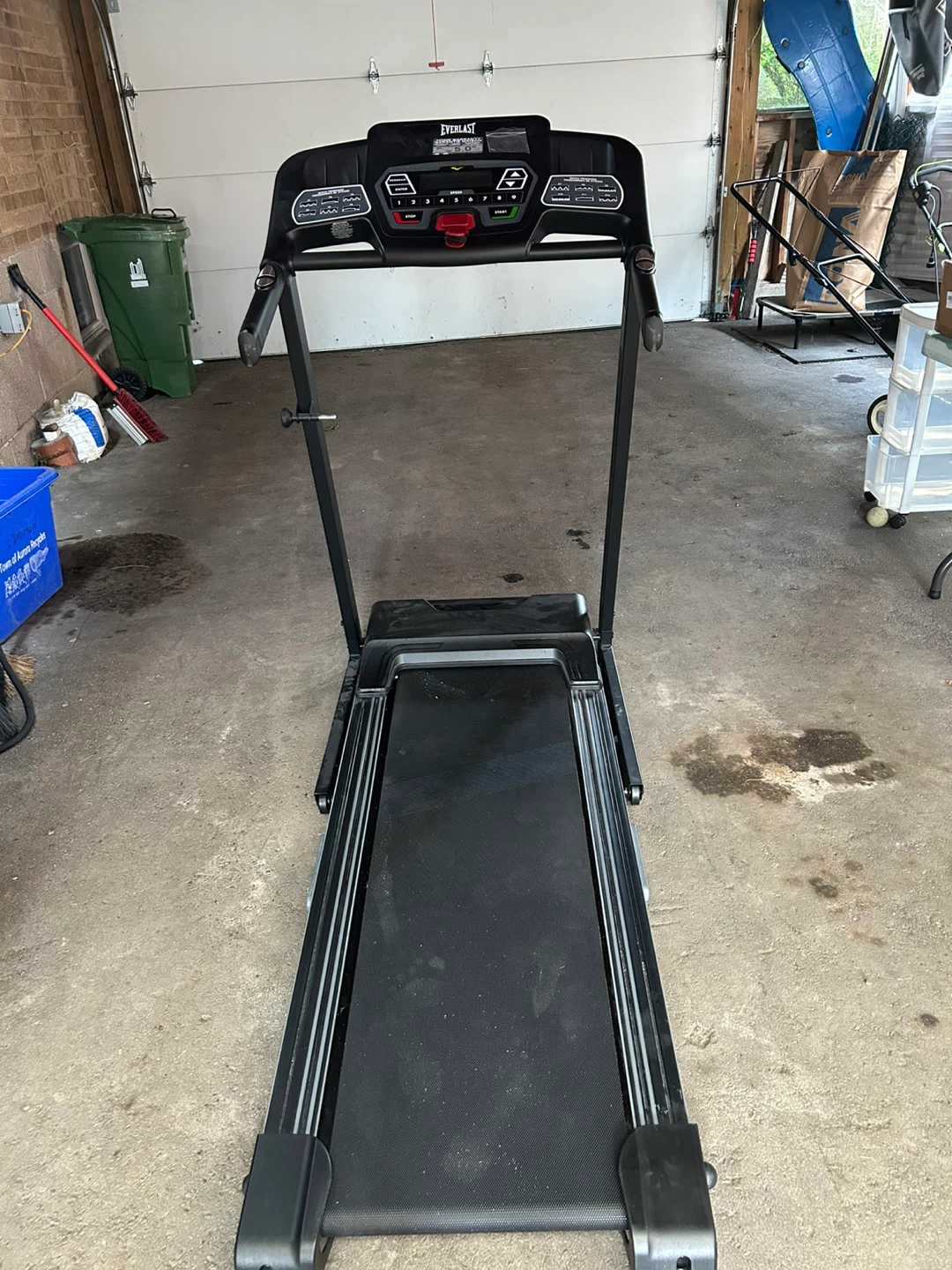 Everlast Treadmill