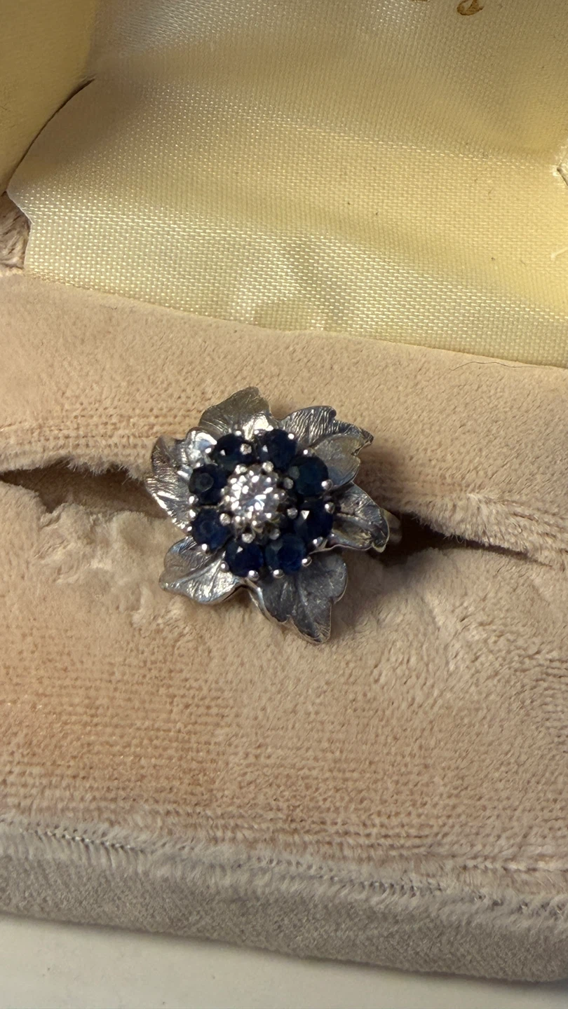 Vintage Flower Ring with Sapphires and Diamond Accent