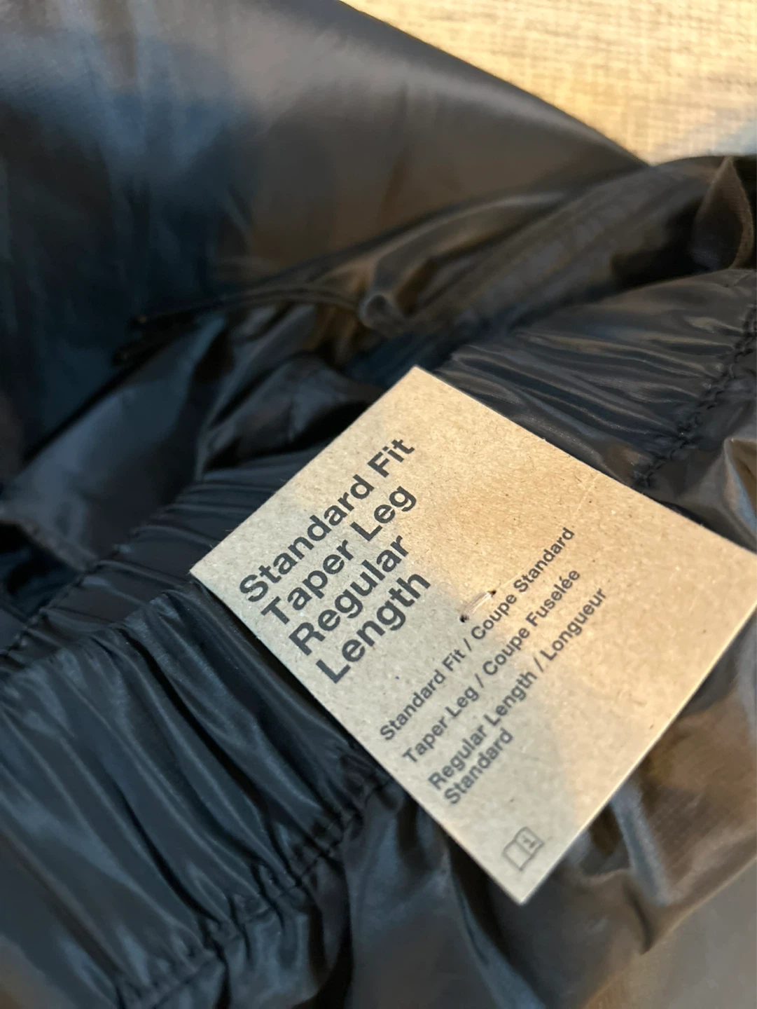 Brand New Nike Cargo Jogging Pants - Mens size Small
