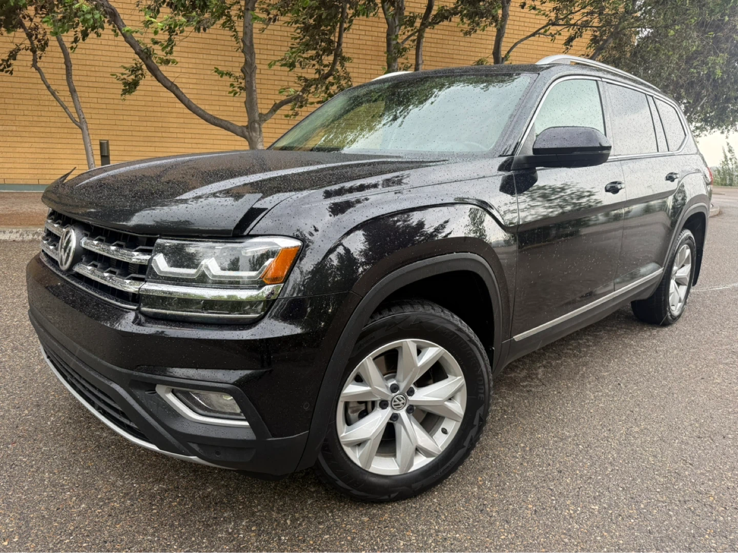 2018 Volkswagen Atlas SEL Premium *87k* - photo 2