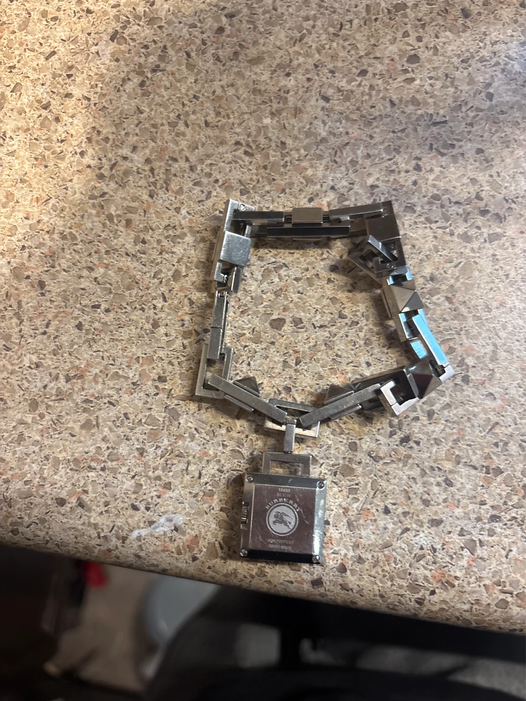 Burberry Women's Watch bracelet - photo 4
