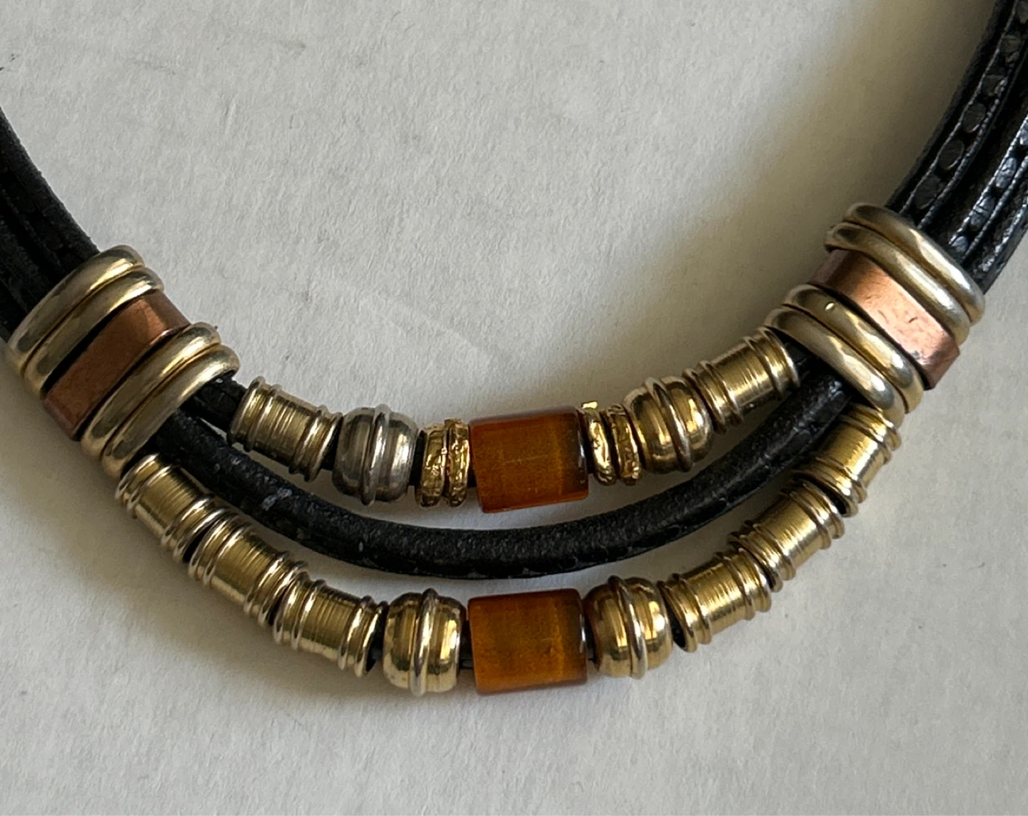 ⚽️Multi-strand black leather With Amber-like accents - photo 4