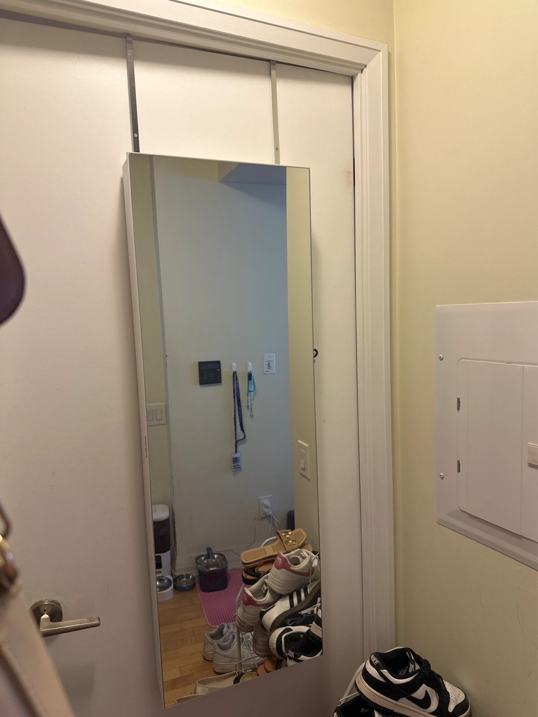 White Mirrored Jewelry Armoire with Storage - photo 2