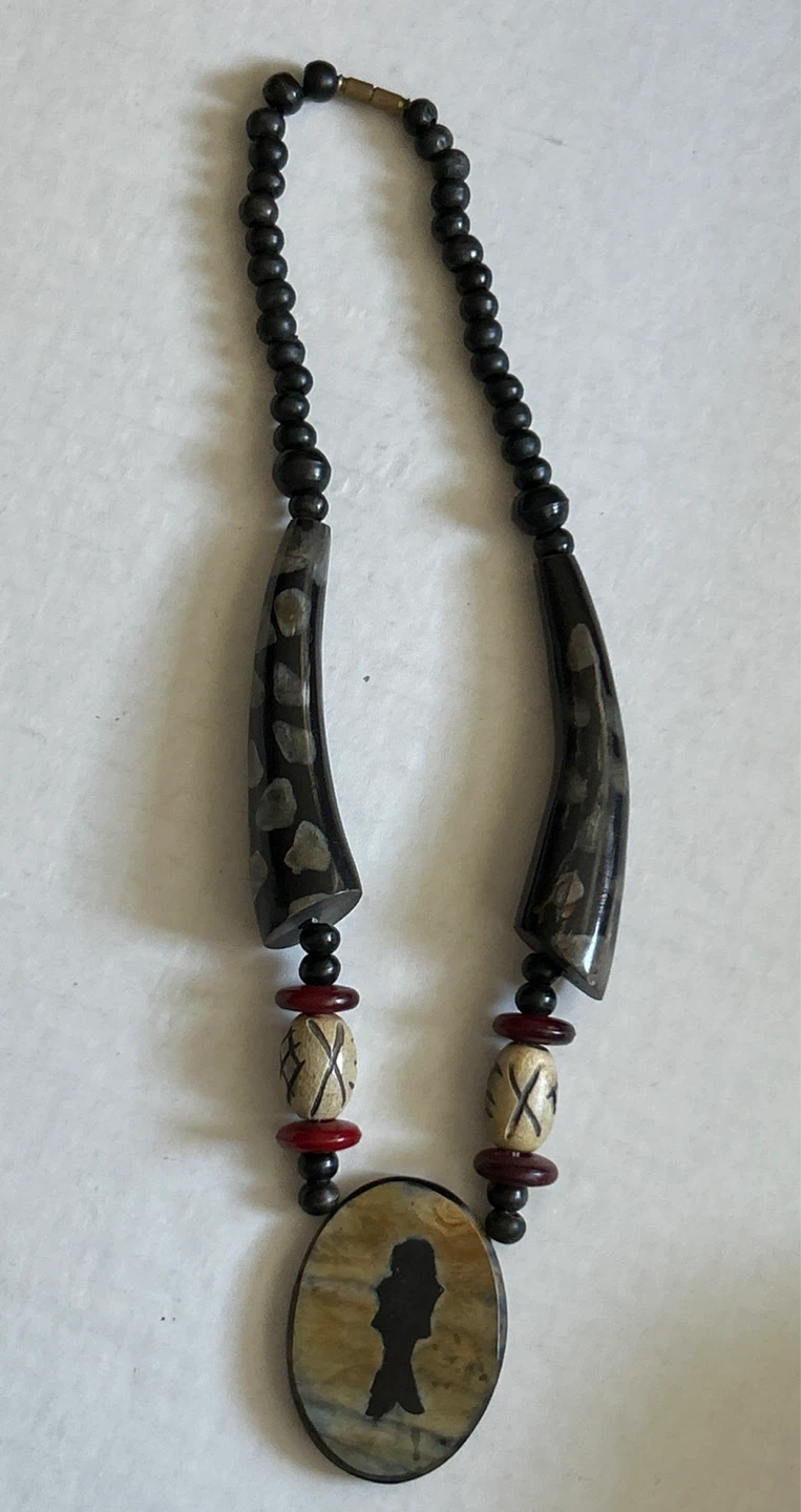 ⚽️Boho Beaded Necklace with Horn and Wood Elements