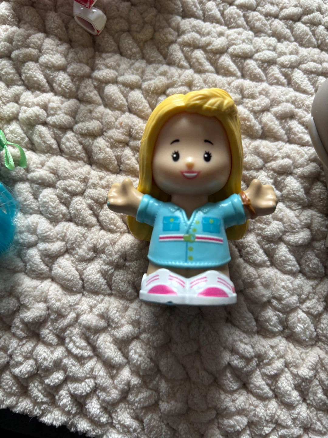 HTF Fisher-Price Little People Barbie Dreamhouse Doll