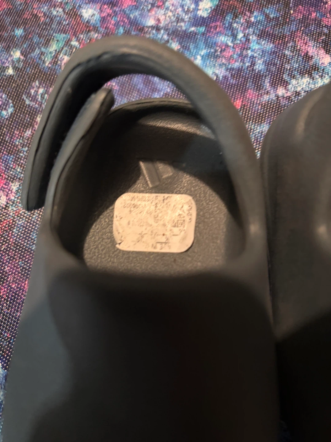 Adidas Toddler Yezzy slides each pair $15 - photo 4