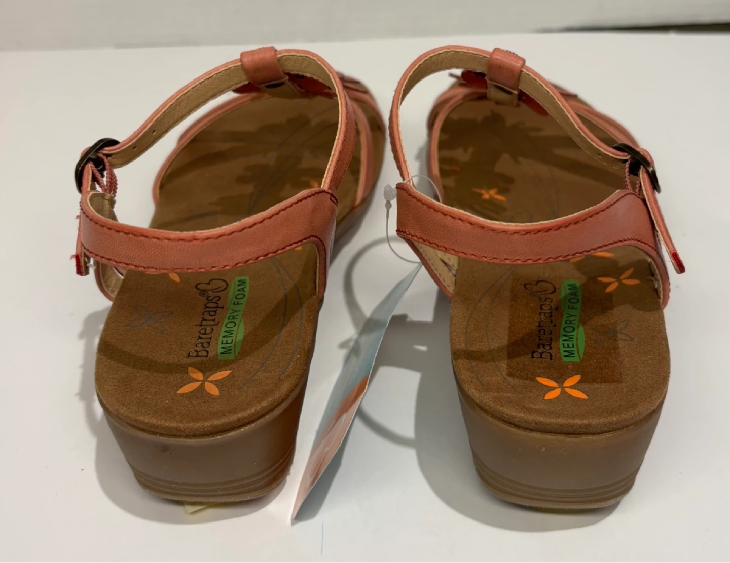 Baretraps Women's Hammond Sandals Coral Size 7 - photo 3