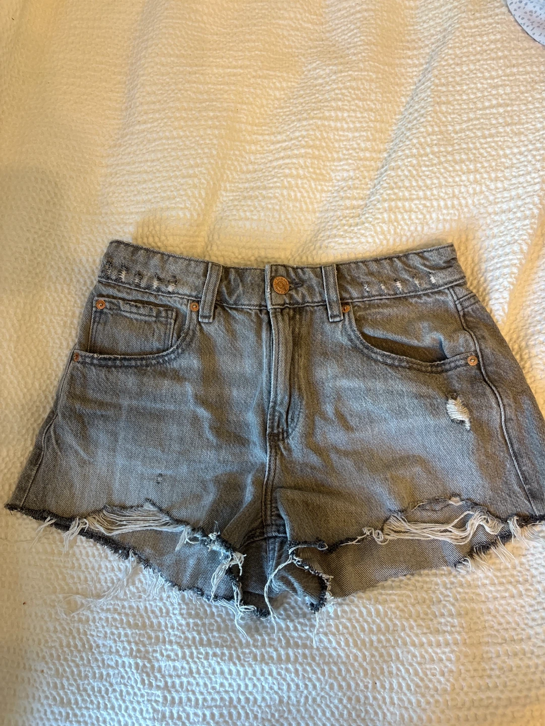 Garage Denim Grey Festival Cut-Off Shorts Size 25