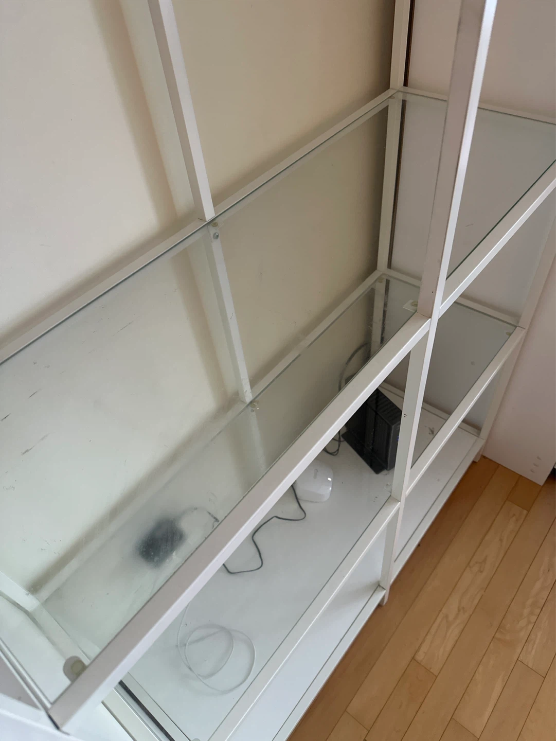IKEA VITTSJÖ Shelf Unit - photo 5