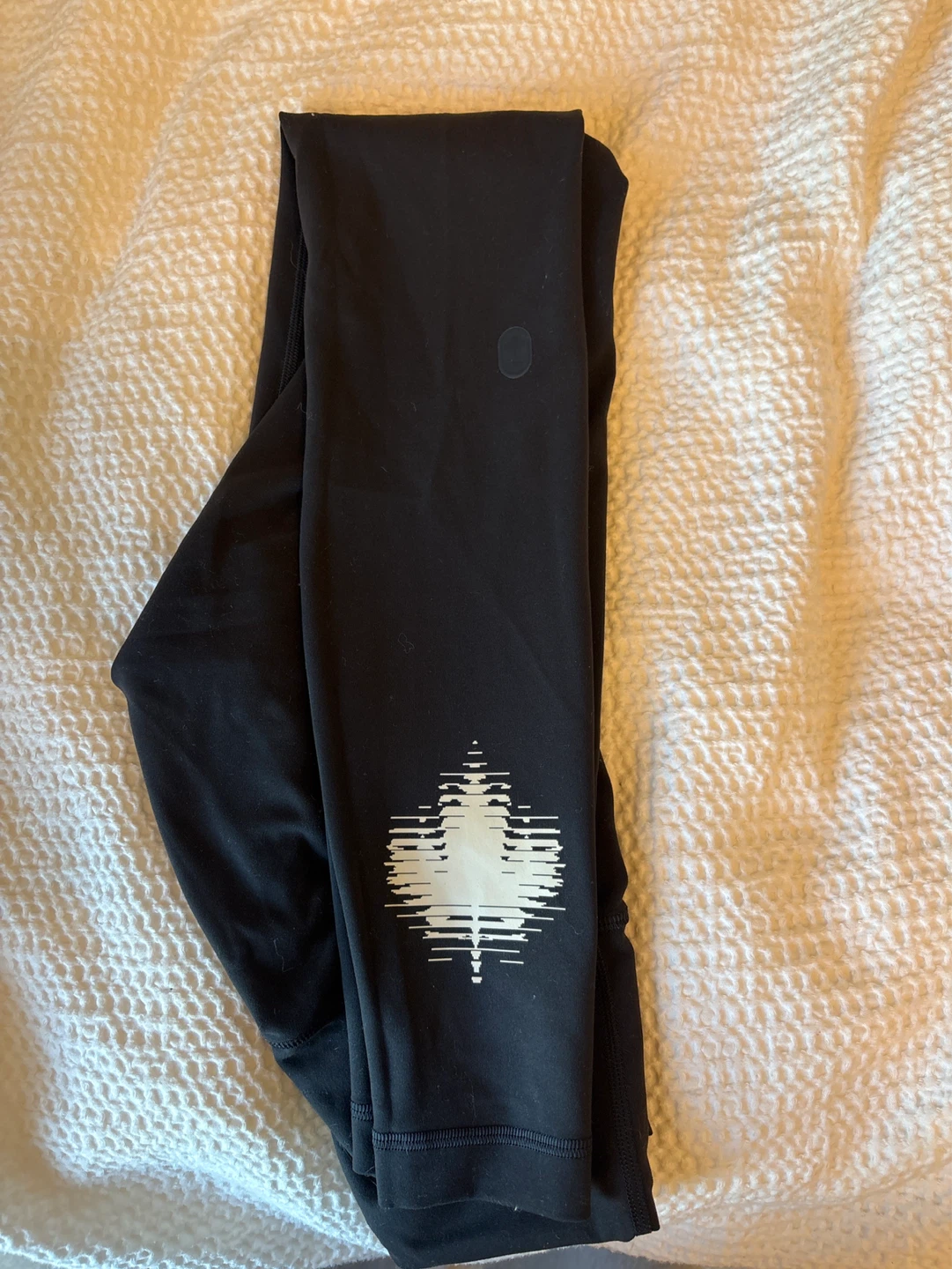 Black Lululemon Align Leggings - photo 2