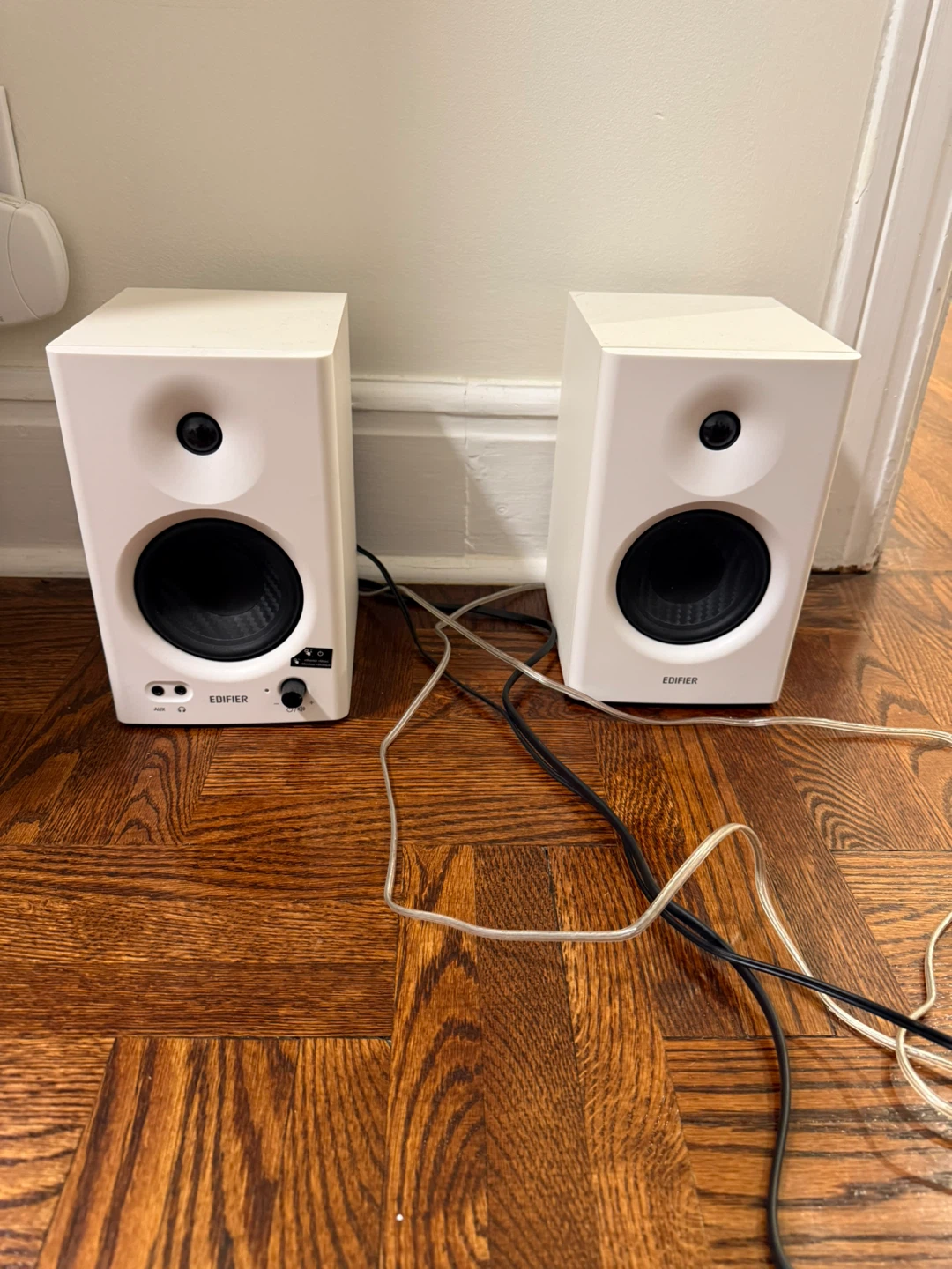 Edifier White Powered Speakers