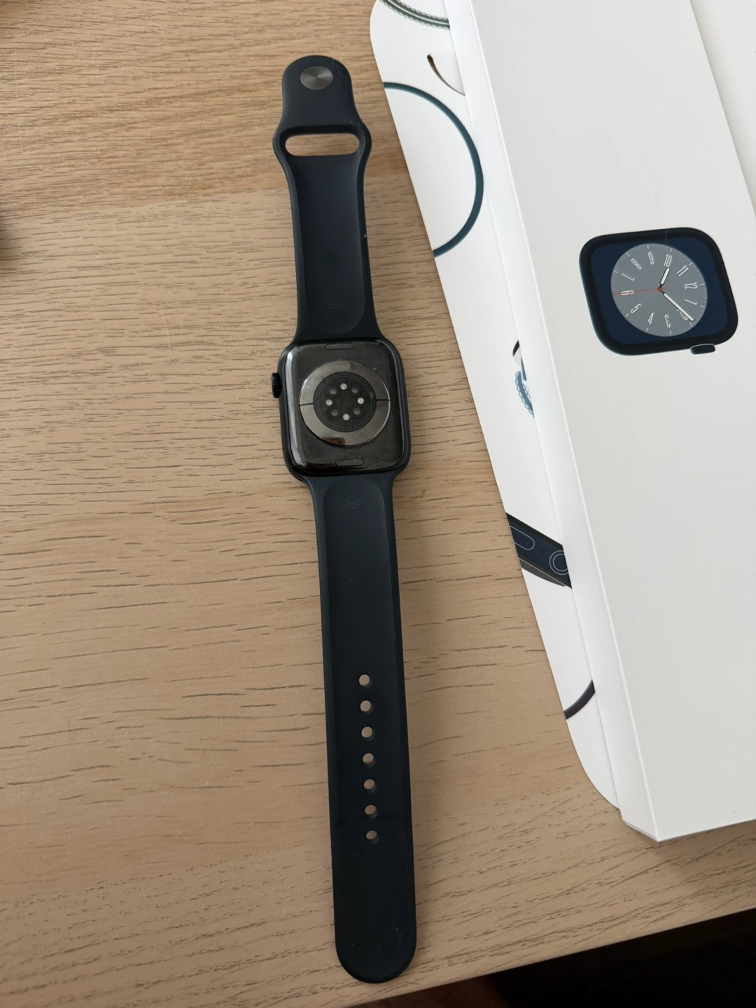 Apple Watch Series 8 (45mm, Black) - photo 2