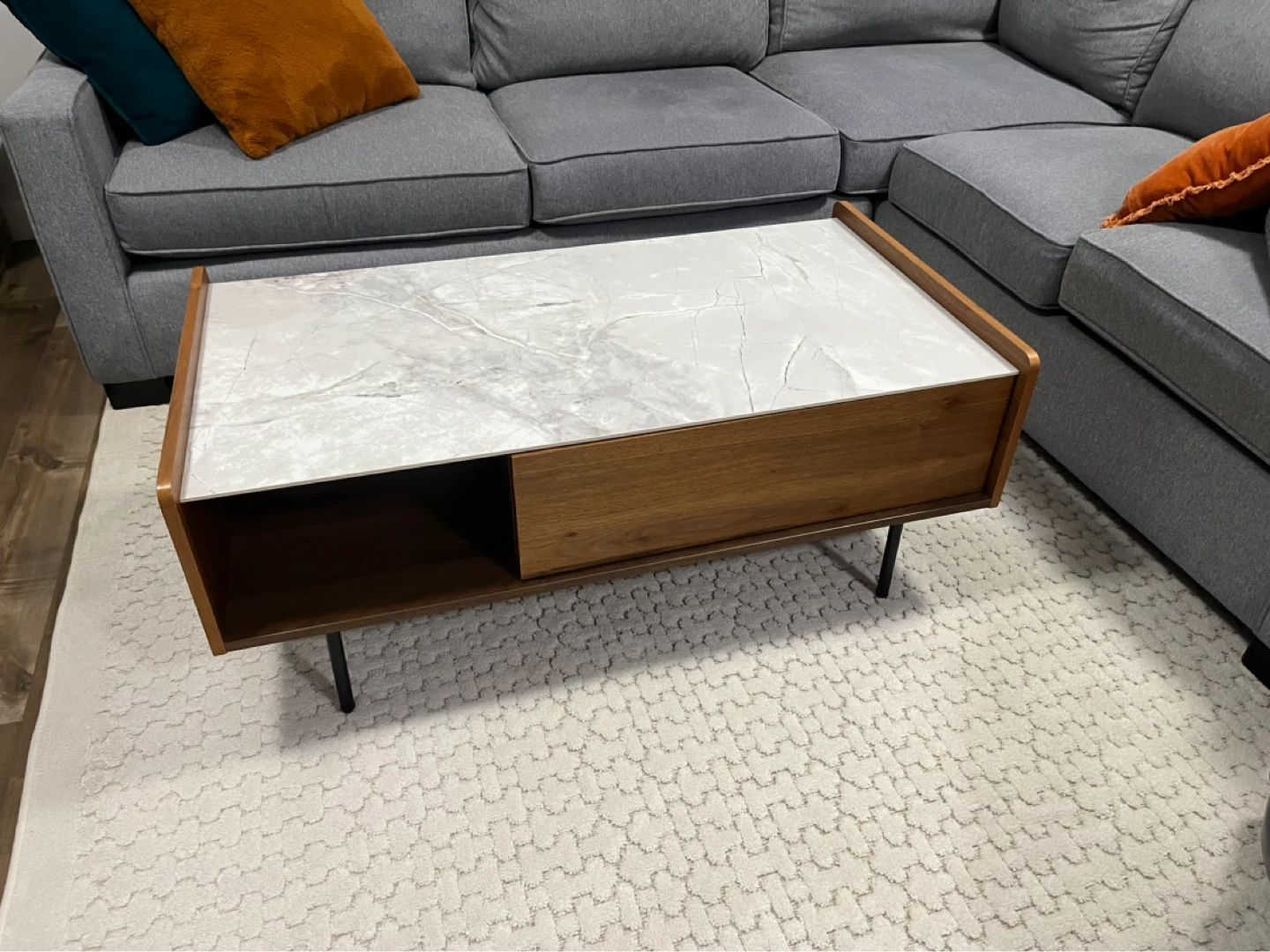 Structube Coffee Table and Media Stand (matching set) - photo 2