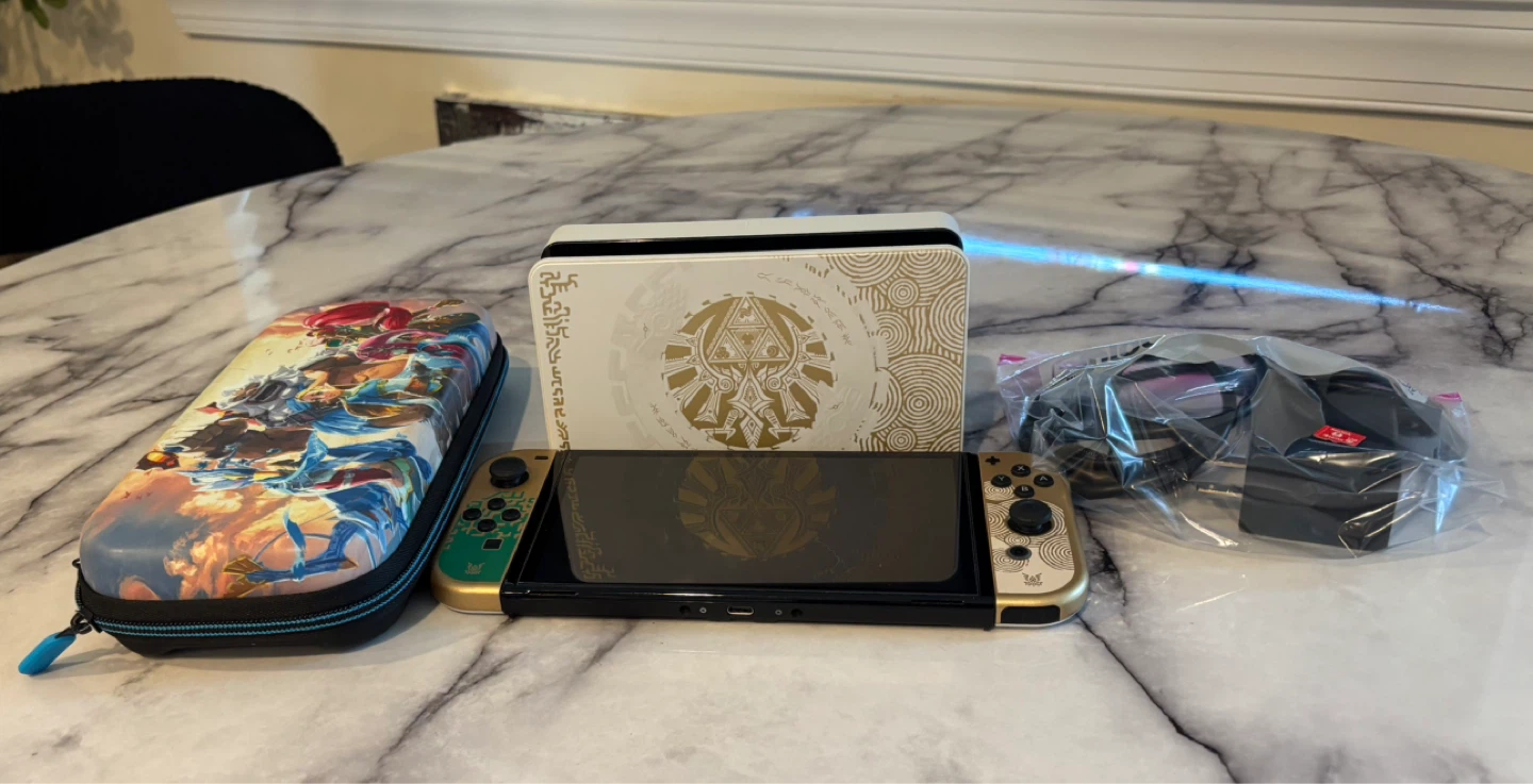 Nintendo Switch OLED Limited Zelda Edition