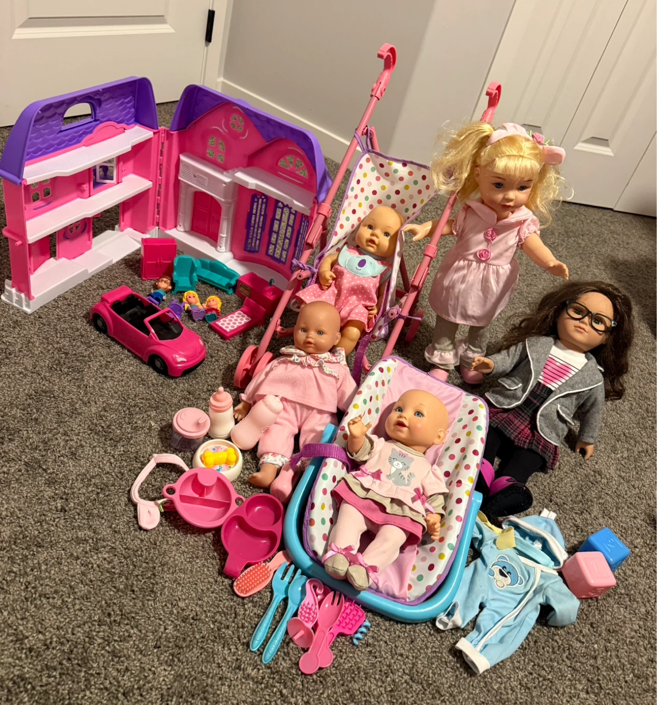 Dollhouse, Dolls, Stroller, and Accessories Set - photo 4