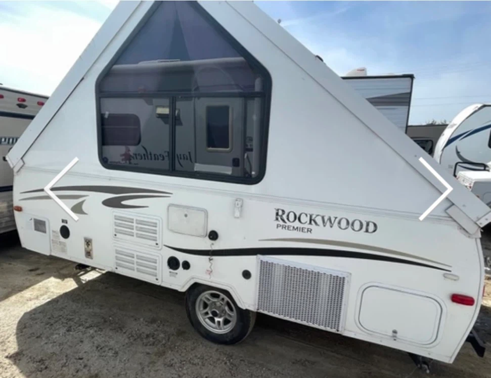 2012 Forest River Rockwood Premier A122 hard-side, pop-up camper - photo 3