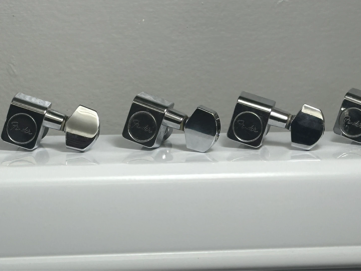 Fender tuners , Yamaha , luthier fret rocker - photo 3