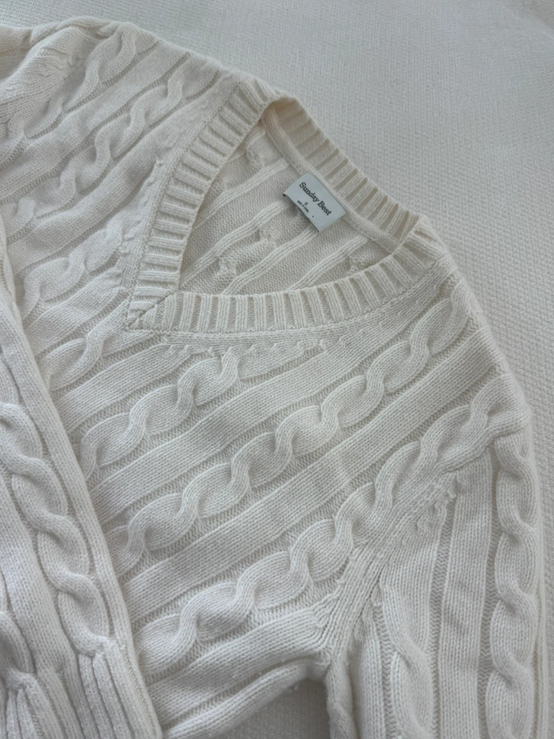 Aritzia Sundays Best Cable Knit Cropped Sweater