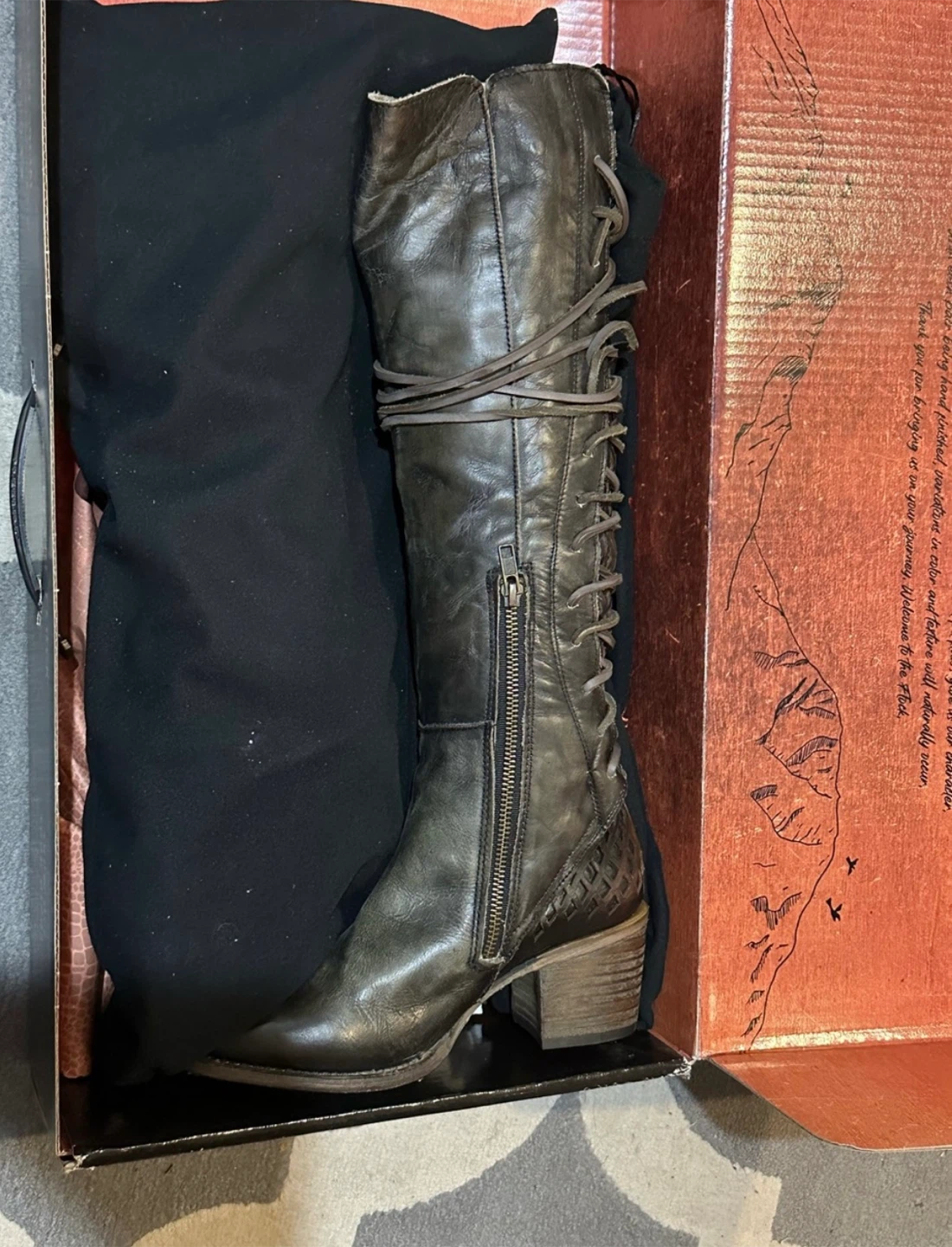Carver Olive Leather Boots Size 6