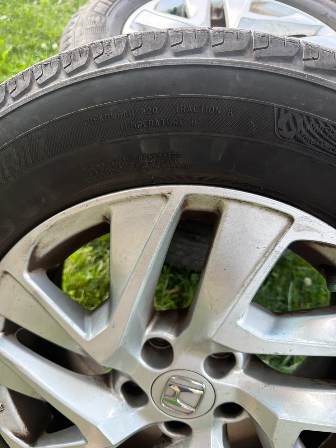 Michelin Tires 225/65R17 - photo 3