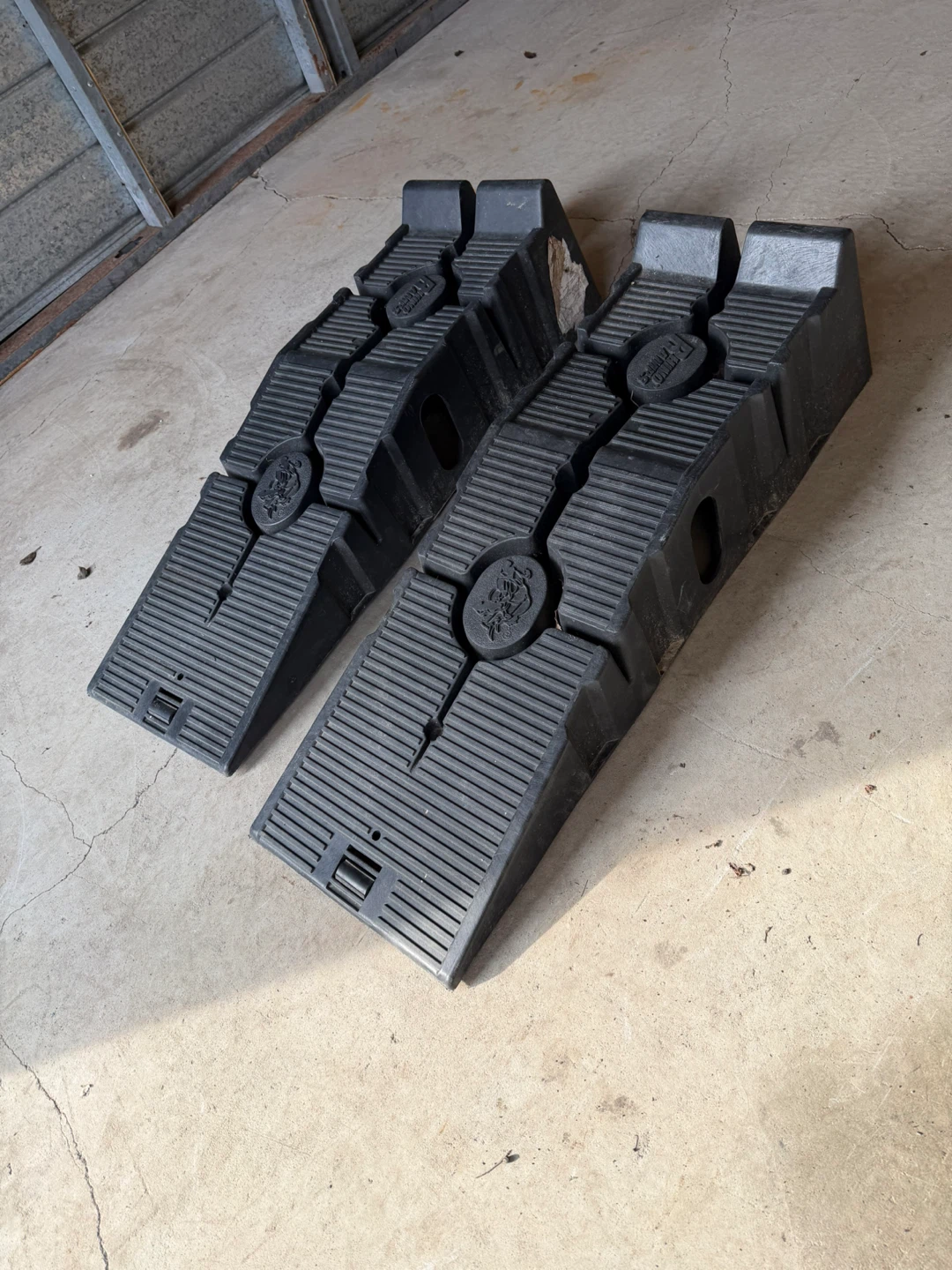 Pair of Black Car Ramps - photo 2