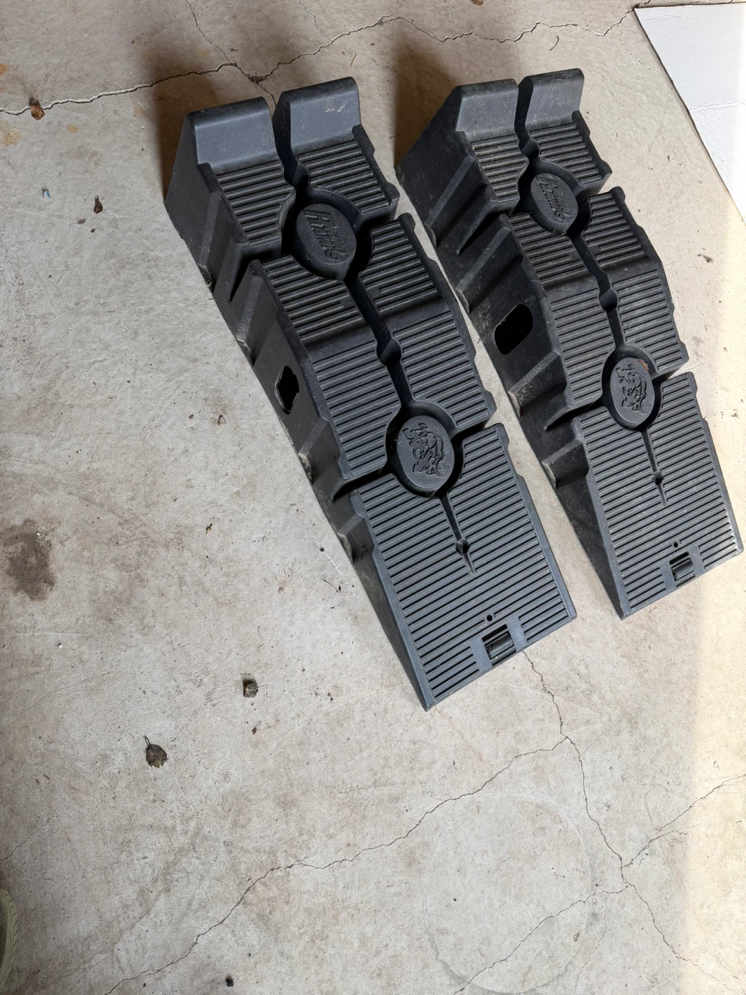 Pair of Black Car Ramps - photo 3