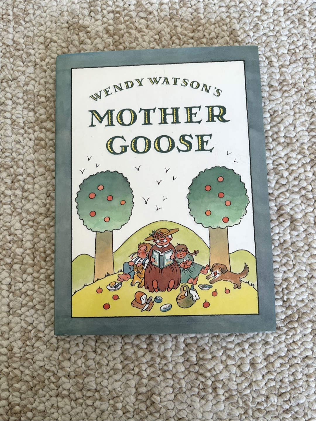 Wendy Watson's Mother Goose Book