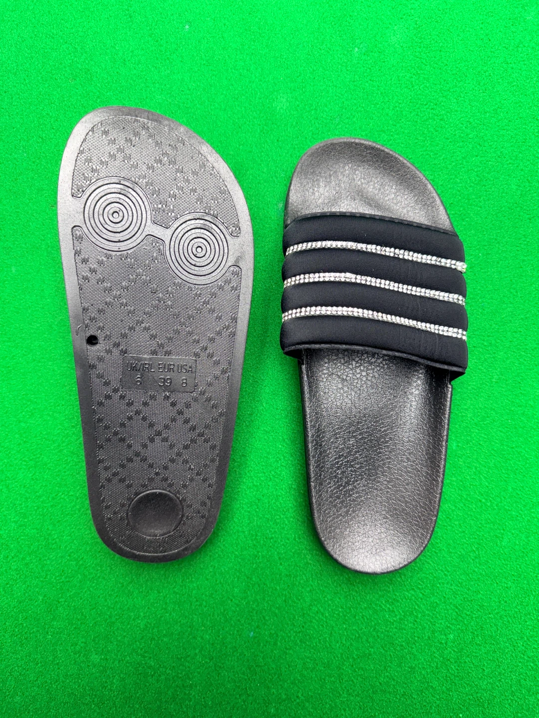 Female slippers - photo 2