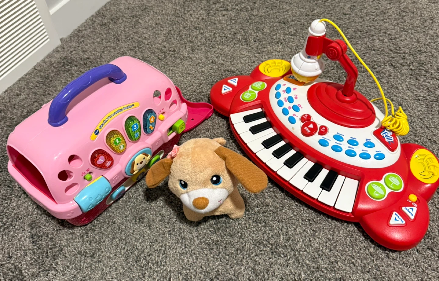 VTech Go! Go! Smart Wheels Deluxe Garage and Keyboard Toy