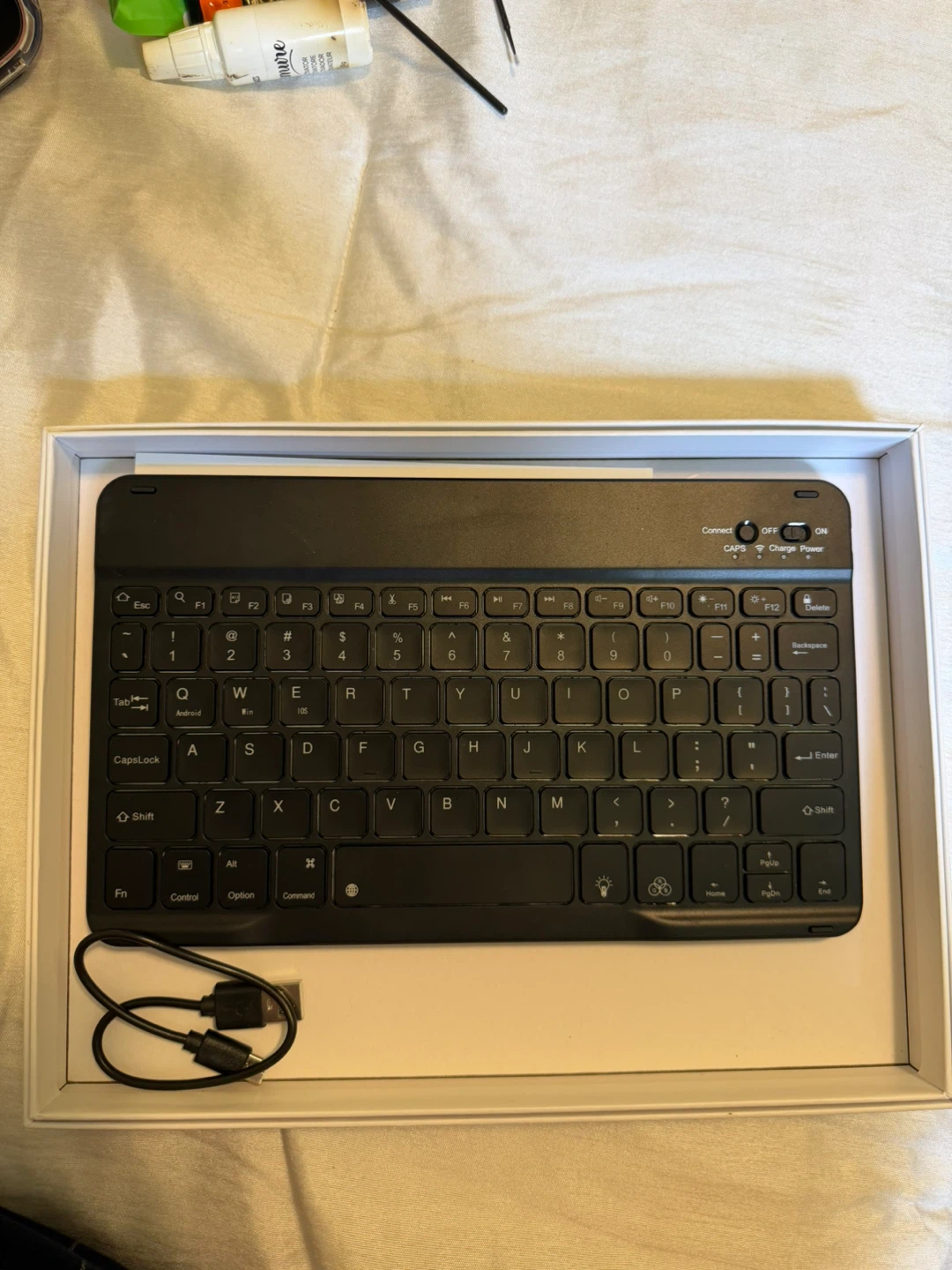 Wireless Bluetooth Keyboard