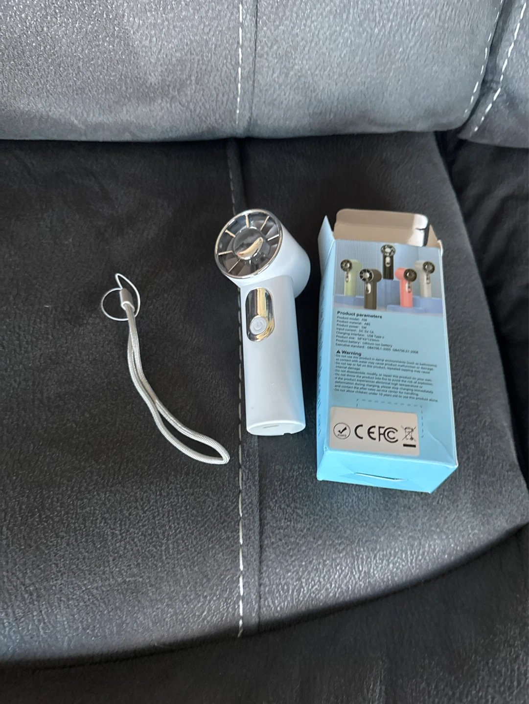 white mini portable fan 5 hour battery life strong fan