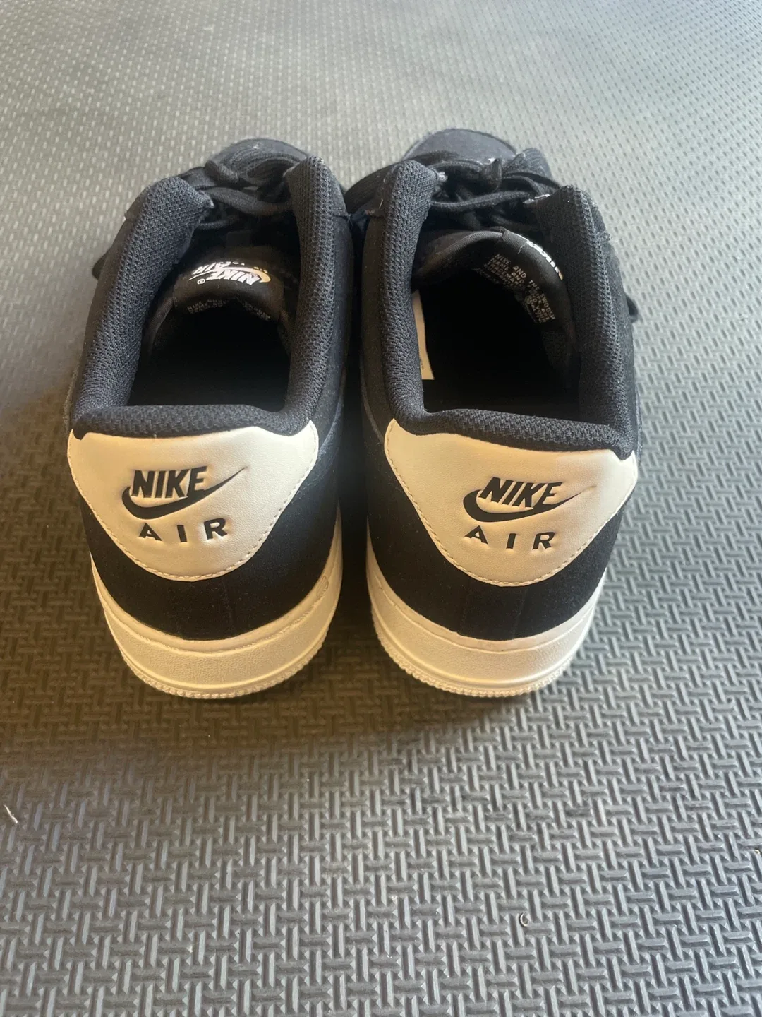 Nike Air Force 1 Low Black Size 11 - photo 2