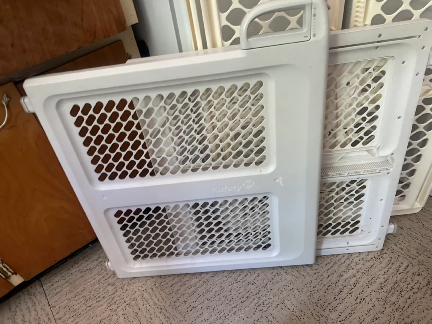 Baby / pet gate - photo 3