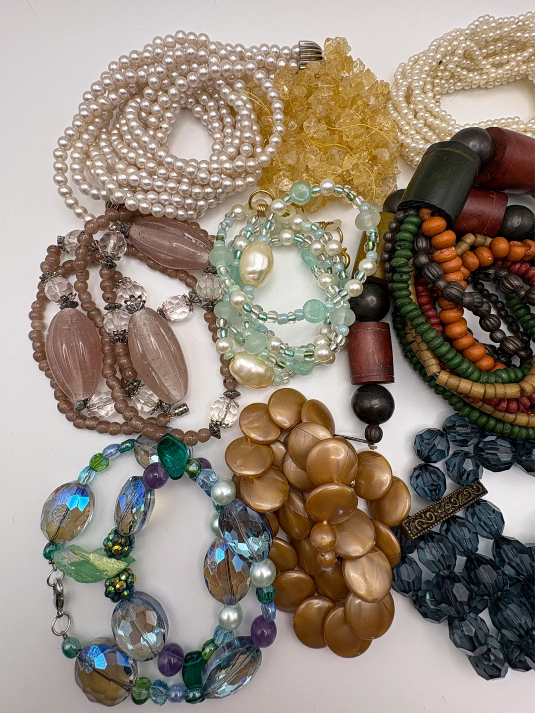 Broken Vintage Jewelry for Crafts - photo 2