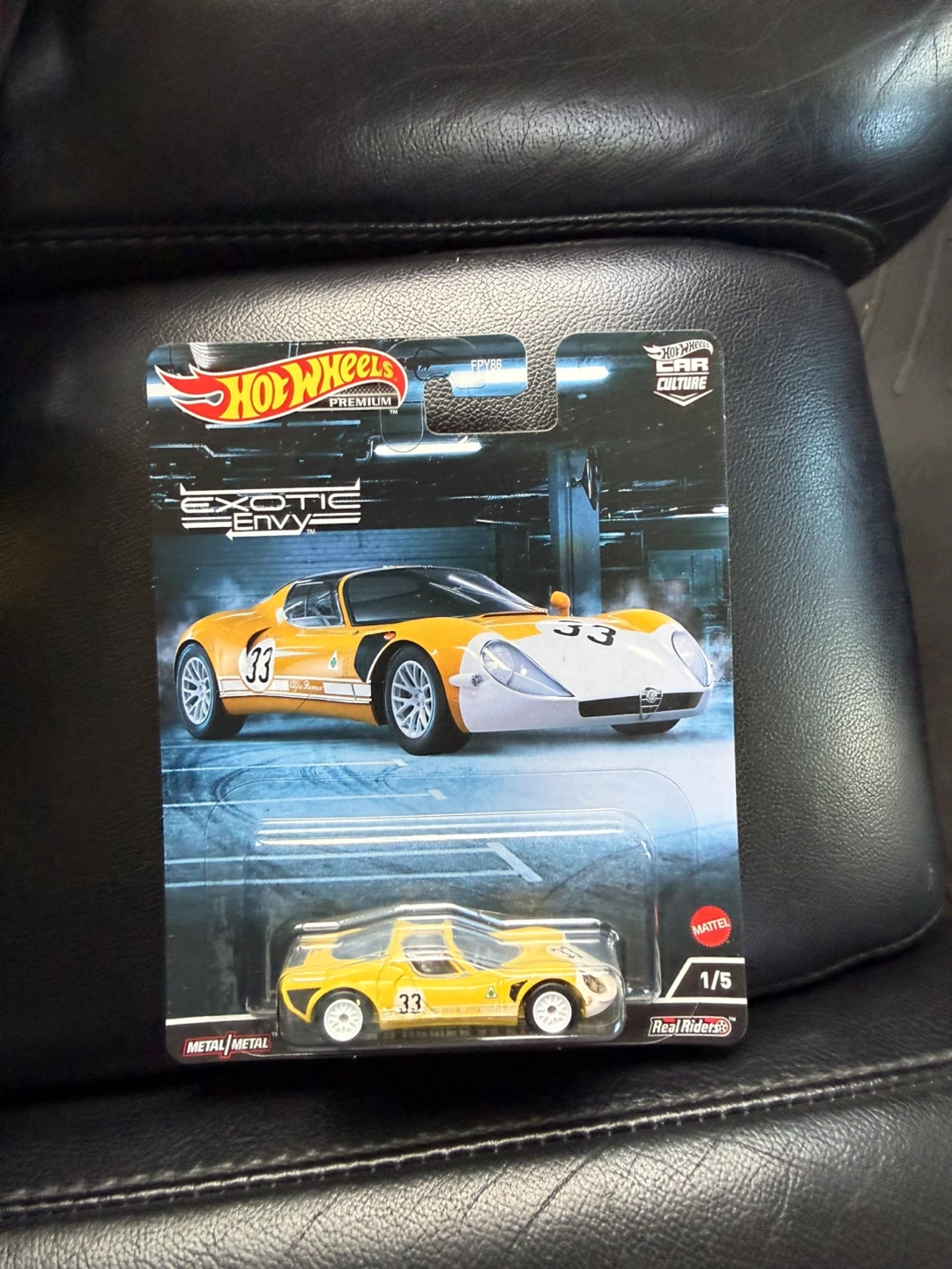 Hot Wheels Premium Exotic Alfa Romeo