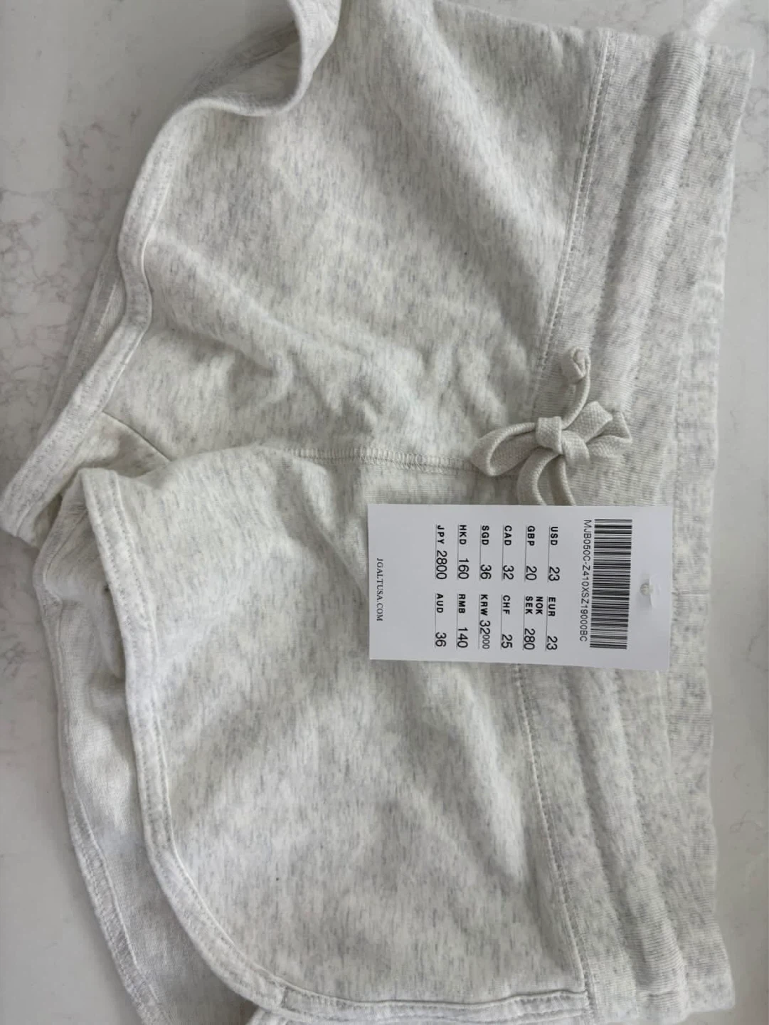 Brandy Melville Marcie Sweatshorts - photo 4