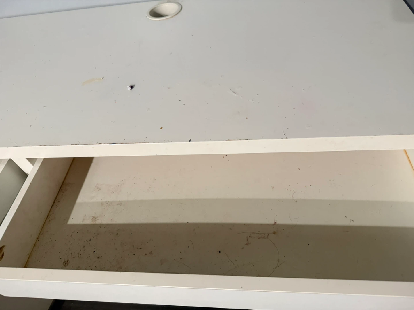 White Desk with Drawers and Cabinet - photo 3