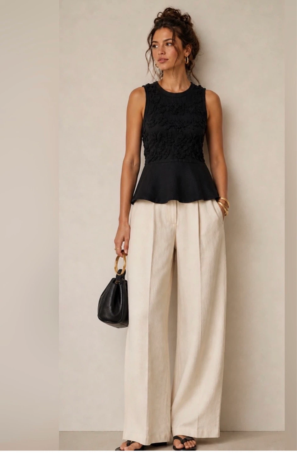 Black Sleeveless Peplum ⚽