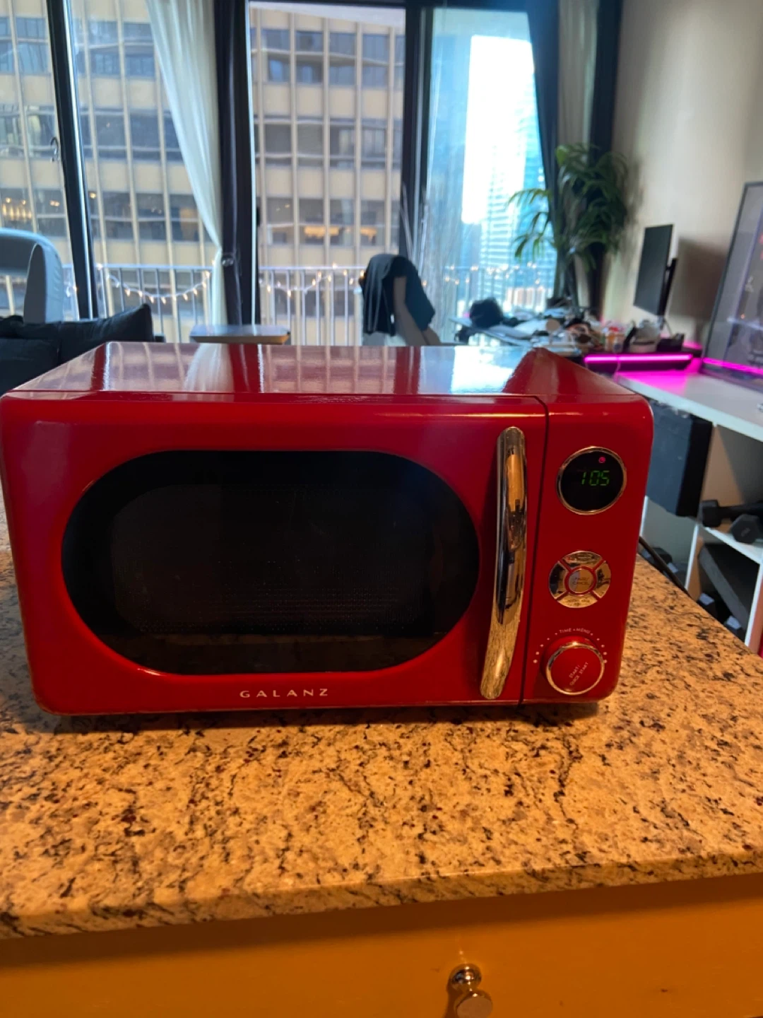 Galanz Retro Red Microwave - photo 2