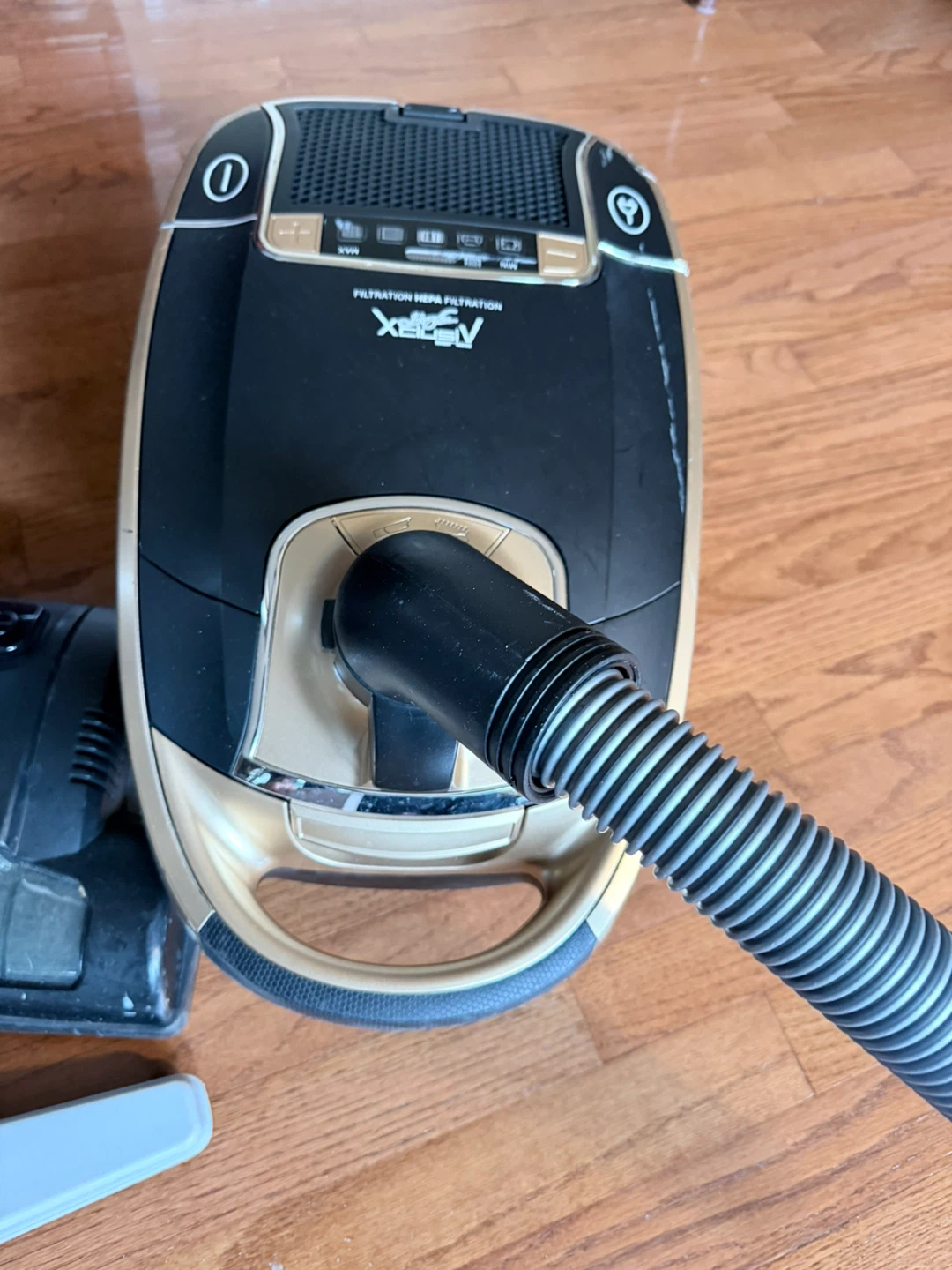 Johnny Vac XV-10 Plus Vacuum Cleaner with Power Nozzle - photo 4